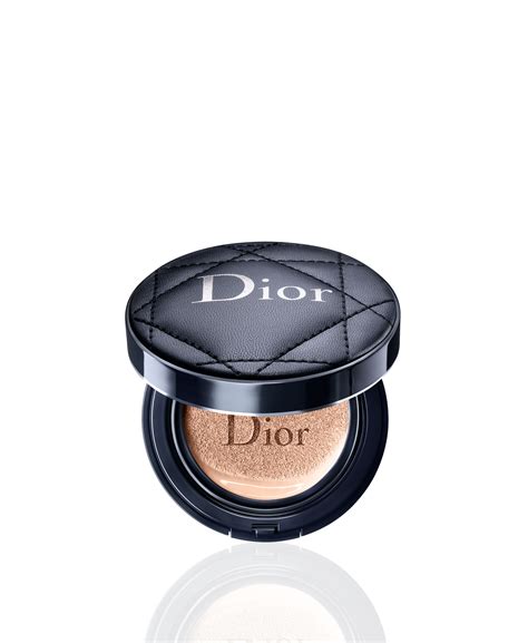 dior forever couture perfect cushion dior mania edition|christian Dior forever cushion powder.